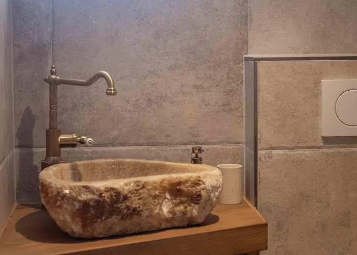 Nido Sull'aqua With Whirlpool *